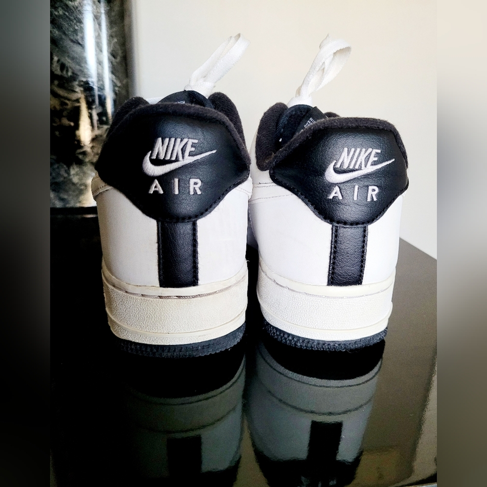 Nike Air Forse 1 Unisex Mens 7/Womens 8.5 White/Black Leather Sneakers - Picture 6 of 16